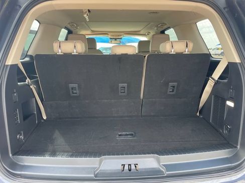 Used 2022 Ford Expedition Limited AWD/4WD image 24