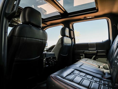 Used 2018 Ford F150 Lariat w/ Equipment Group 502A Luxury image 89