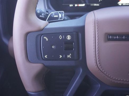 New 2026 Land Rover Defender 110 OCTA image 12