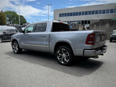 Used 2022 RAM 1500 Limited AWD/4WD image 12