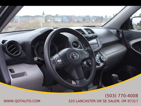 Used 2011 Toyota RAV4 4WD image 9
