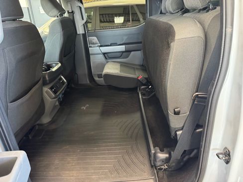 Used 2021 Ford F150 XLT w/ Equipment Group 302A High image 11