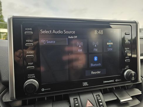 Used 2020 Toyota RAV4 Limited w/ Limited Grade Weather Package AWD/4WD image 29