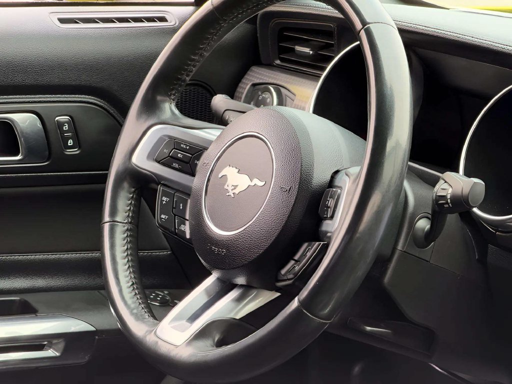 Used 2021 Ford Mustang GT w/ GT Performance Package RWD image 10
