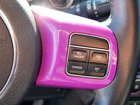 Used 2016 Jeep Wrangler 75th Anniversary image 14