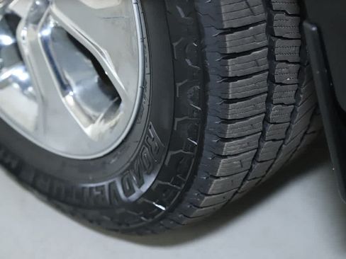 Used 2023 RAM 1500 Big Horn AWD/4WD image 36