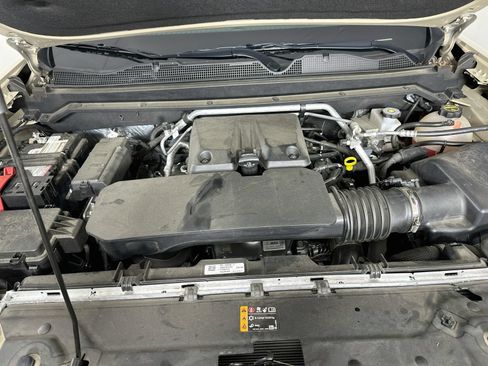 Used 2024 Chevrolet Colorado Trail Boss w/ LPO, Dark Essentials Package AWD/4WD image 30