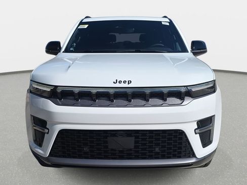 New 2026 Jeep Grand Wagoneer Limited AWD/4WD image 2