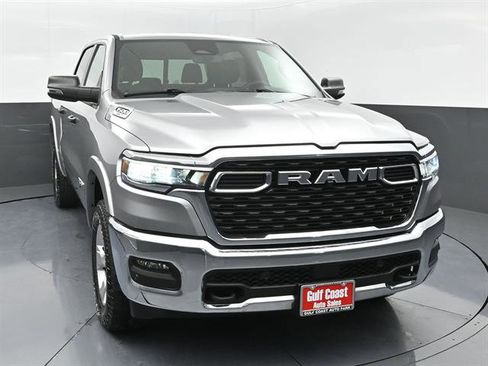 Used 2025 RAM 1500 Lone Star AWD/4WD image 3