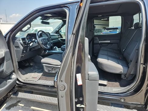 Used 2022 Ford F150 XLT w/ Equipment Group 302A High AWD/4WD image 11