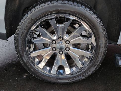 Used 2019 GMC Yukon Denali w/ Denali Ultimate Package image 13