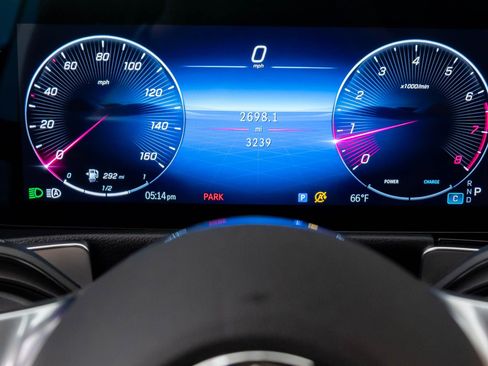 New 2025 Mercedes-Benz GLB 250 GLB 250 image 14