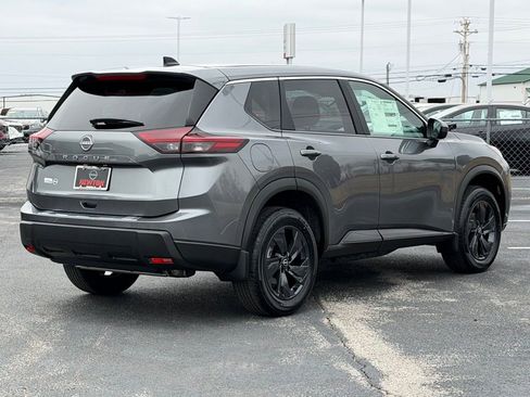 New 2026 Nissan Rogue SV w/ Cold Weather Package FWD image 4