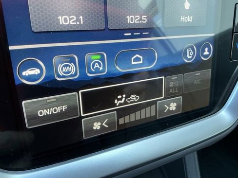 Certified 2024 Subaru Crosstrek 2.0i Premium image 23