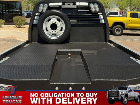 Used 2024 RAM 4500 Laramie AWD/4WD image 9