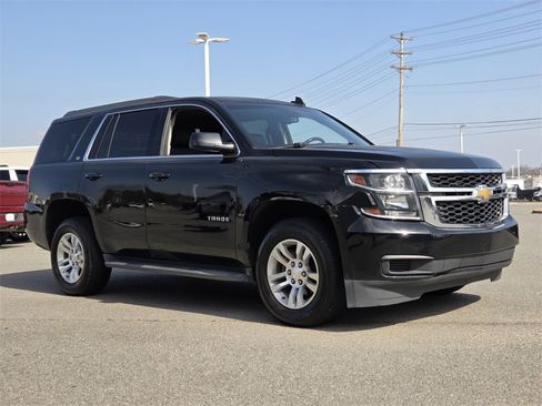 Used 2018 Chevrolet Tahoe LT image 4