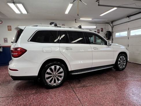 Used 2017 Mercedes-Benz GLS 450 4MATIC image 3