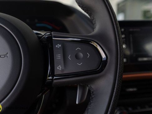 Used 2025 Lotus Emira image 13