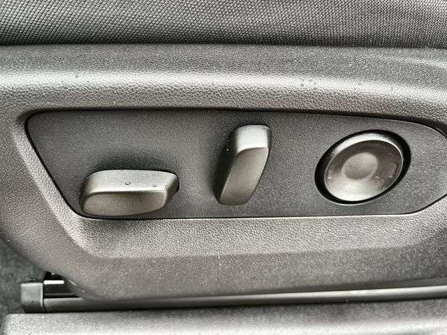 New 2026 Chevrolet Silverado 2500 Custom w/ Custom Value Package AWD/4WD image 15
