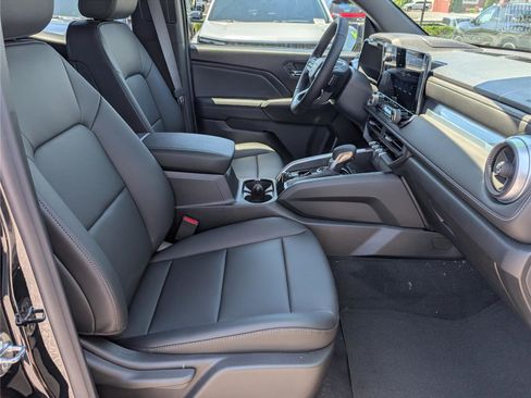 New 2026 Chevrolet Colorado LT w/ LT Convenience Package AWD/4WD image 7