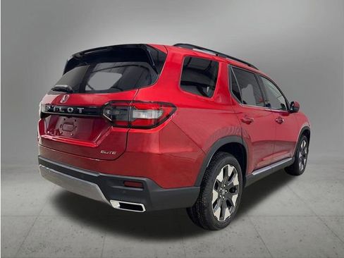 New 2026 Honda Pilot Elite image 5