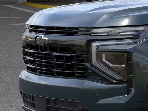 New 2026 Chevrolet Suburban RST w/ RST Capability Package image 13