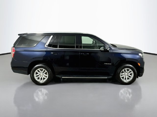 Used 2023 Chevrolet Tahoe LT w/ Luxury Package AWD/4WD image 5