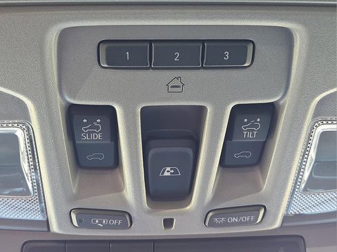 Used 2026 GMC Sierra 1500 SLT w/ SLT Premium Package image 19