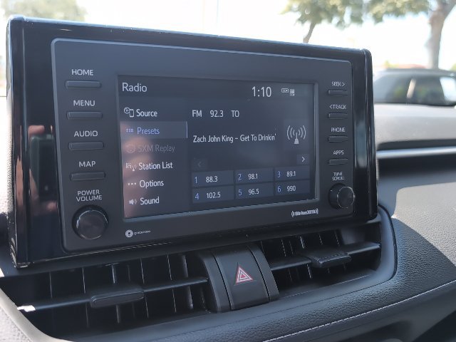Used 2022 Toyota RAV4 XLE w/ Convenience Package FWD image 16