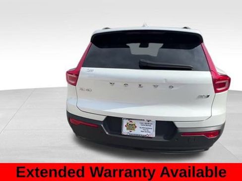 Used 2023 Volvo XC40 B5 Ultimate image 5