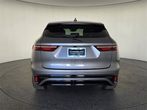 Used 2024 Jaguar F-PACE R-Dynamic S image 7