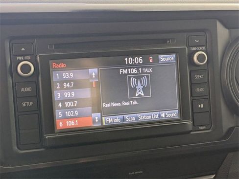 Used 2018 Toyota Tacoma SR w/ SR Convenience Package image 19