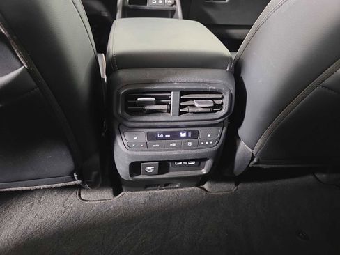 Used 2023 Honda Pilot Elite image 35