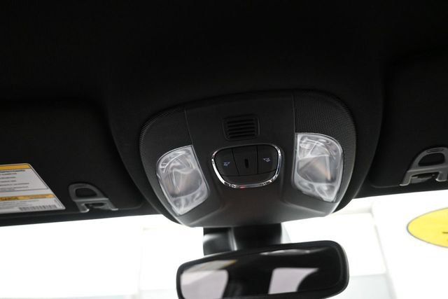 Used 2024 Jeep Compass Latitude AWD/4WD image 12