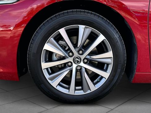 Used 2020 Lexus ES 350 w/ Premium Package image 10