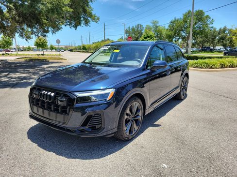 Used 2026 Audi Q7 3.0T Premium Plus w/ Premium Plus Package AWD/4WD image 8