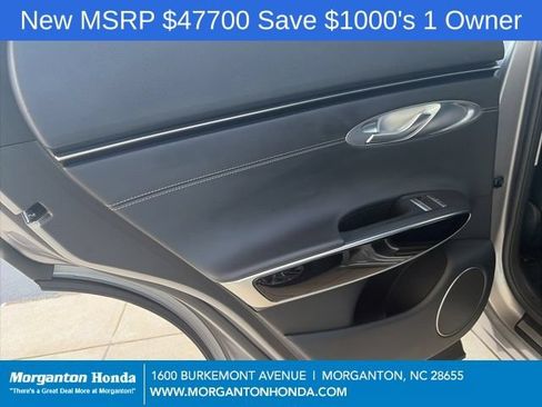 Used 2025 Genesis GV70 2.5T AWD/4WD image 25