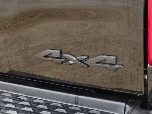 Used 2025 RAM 2500 Laramie w/ Night Edition image 8