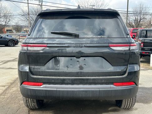 New 2026 Jeep Grand Cherokee Altitude AWD/4WD image 7