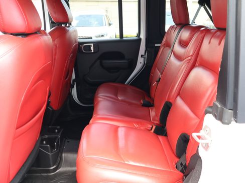 Used 2021 Jeep Wrangler Unlimited Sport AWD/4WD image 13