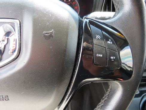 Used 2018 RAM ProMaster City Tradesman SLT image 18