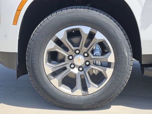 New 2026 Chevrolet Tahoe LT w/ Comfort Package AWD/4WD image 12