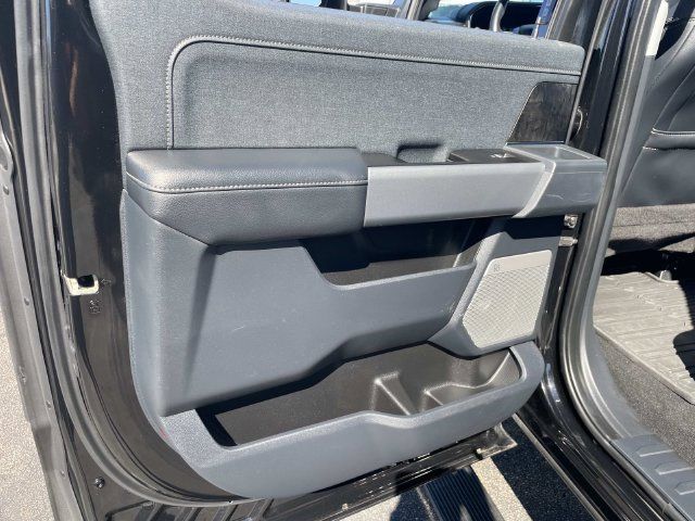 Used 2023 Ford F250 Lariat w/ Sport Appearance Package AWD/4WD image 20