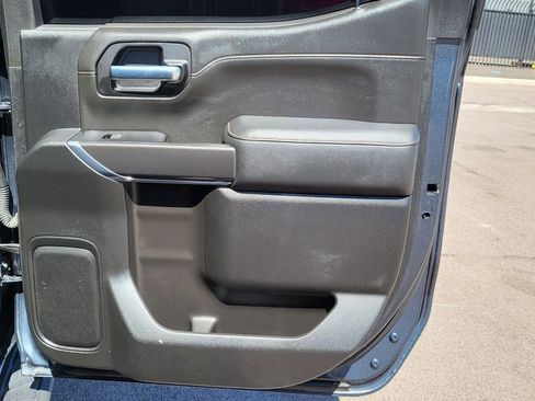 Used 2021 GMC Sierra 1500 AT4 image 17