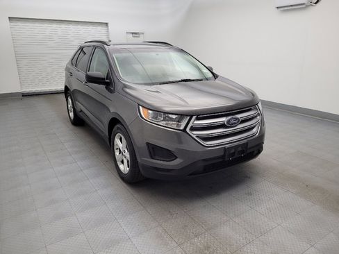 Used 2016 Ford Edge SE image 13