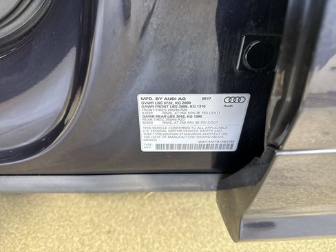 Used 2018 Audi SQ5 Prestige AWD/4WD image 36