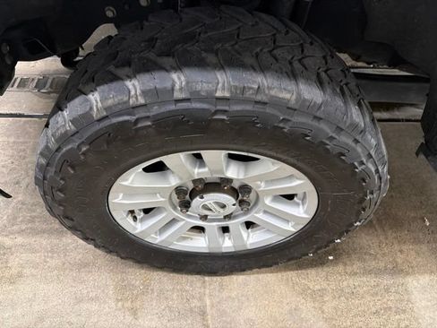 Used 2017 Ford F250 XLT AWD/4WD image 9