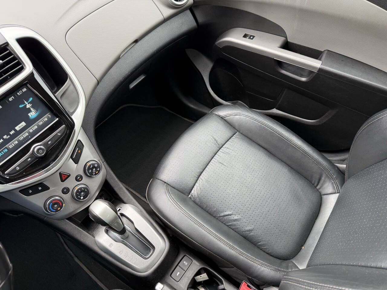 Used 2017 Chevrolet Sonic Premier FWD image 22