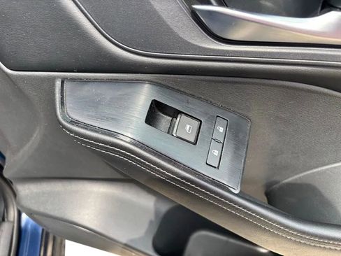 Used 2024 Nissan Rogue SV AWD/4WD image 30