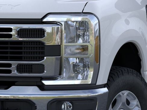 New 2026 Ford F350 4x4 SuperCab Super Duty image 18